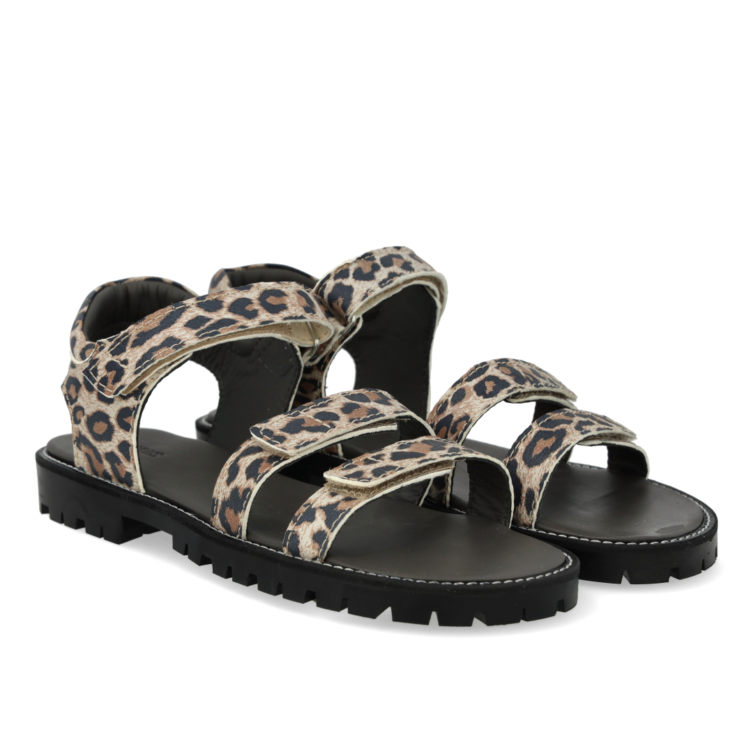 Sandal with triple velcro