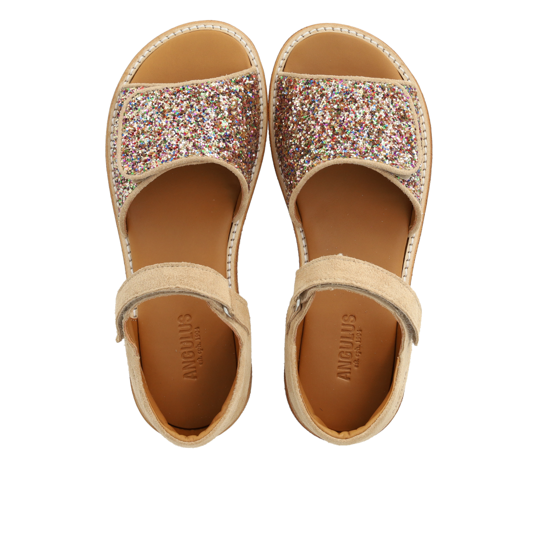 Adjustable leather sandal with sparkling glitter