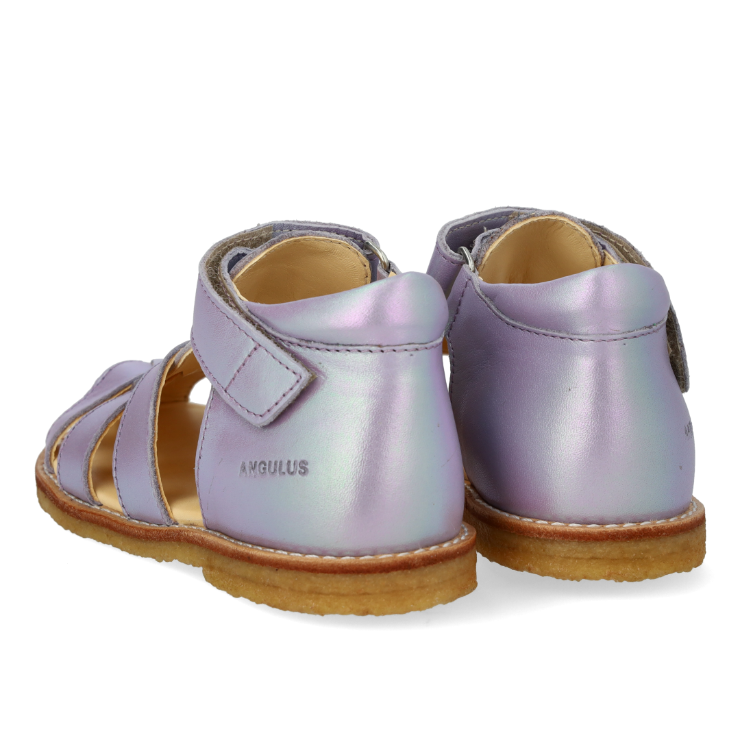 Toddler sandal with velcro closure