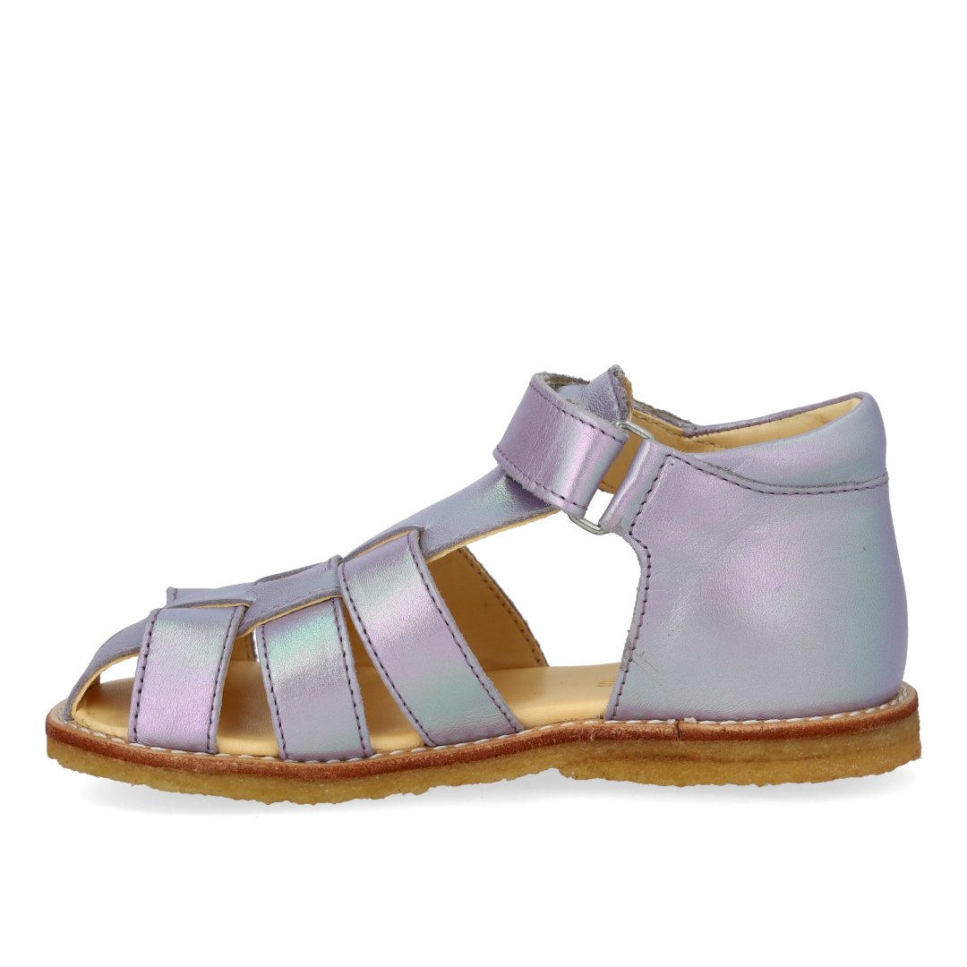 Toddler sandal with velcro closure