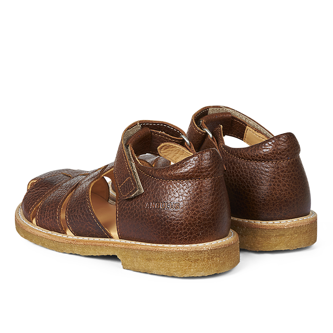 Sandal with adjustable velcro closure