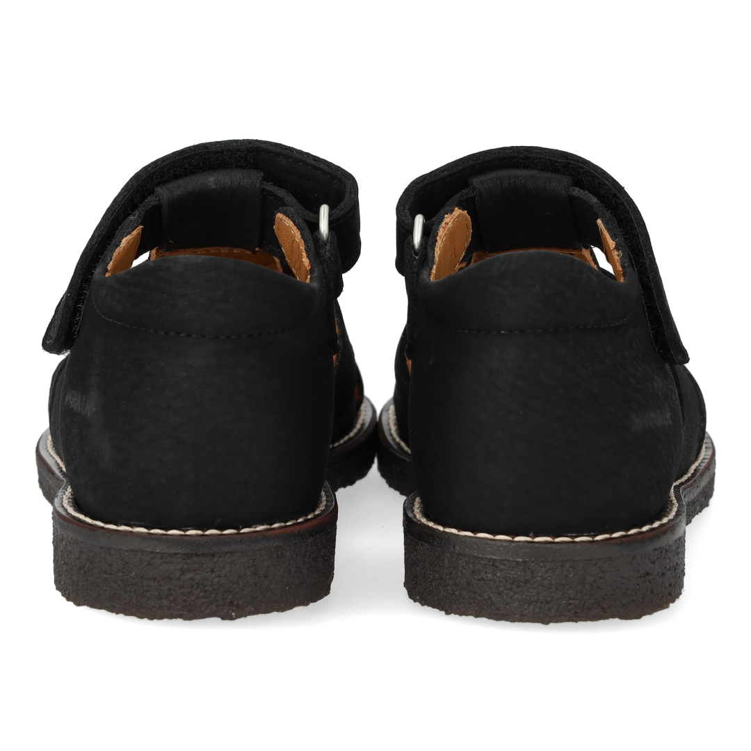 Classic suede sandal with velcro