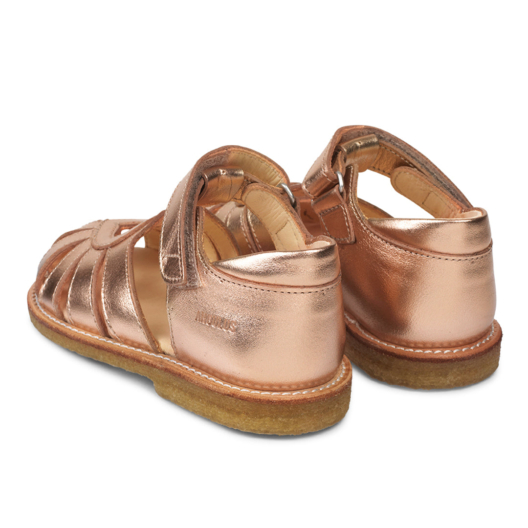 Heart sandal with velcro closure