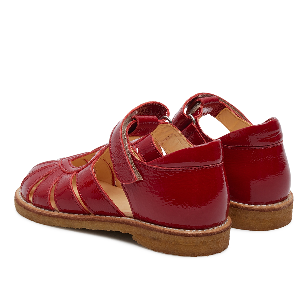Heart sandal with velcro closure