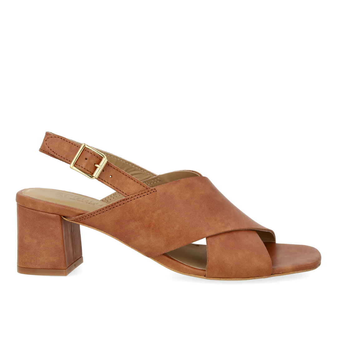 Block heel sandal