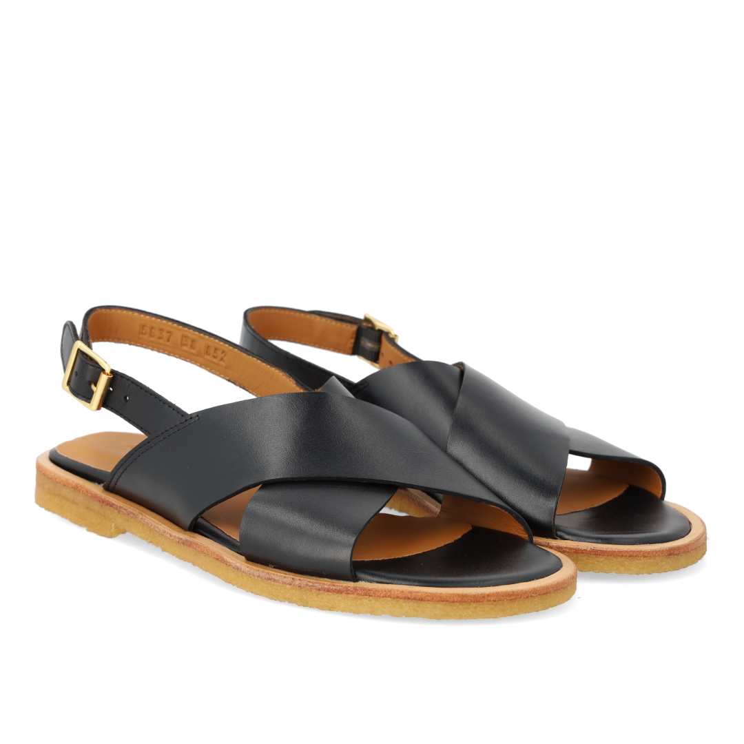 Classic criss-cross sandal