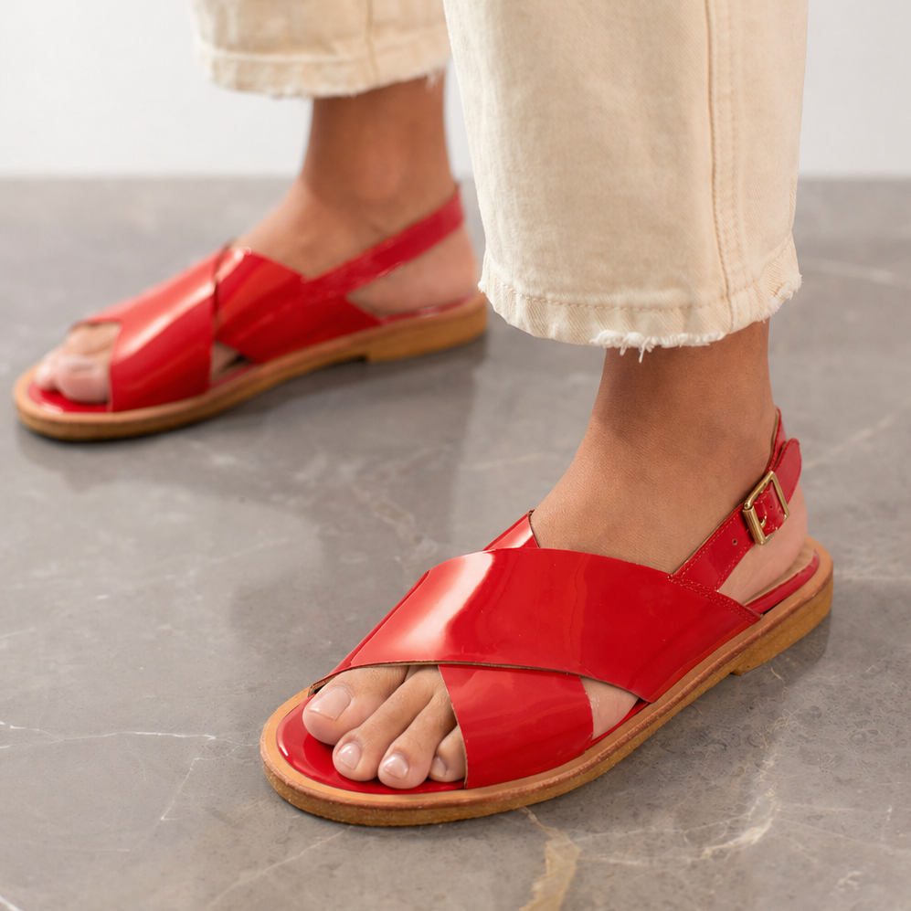 Classic criss-cross sandal