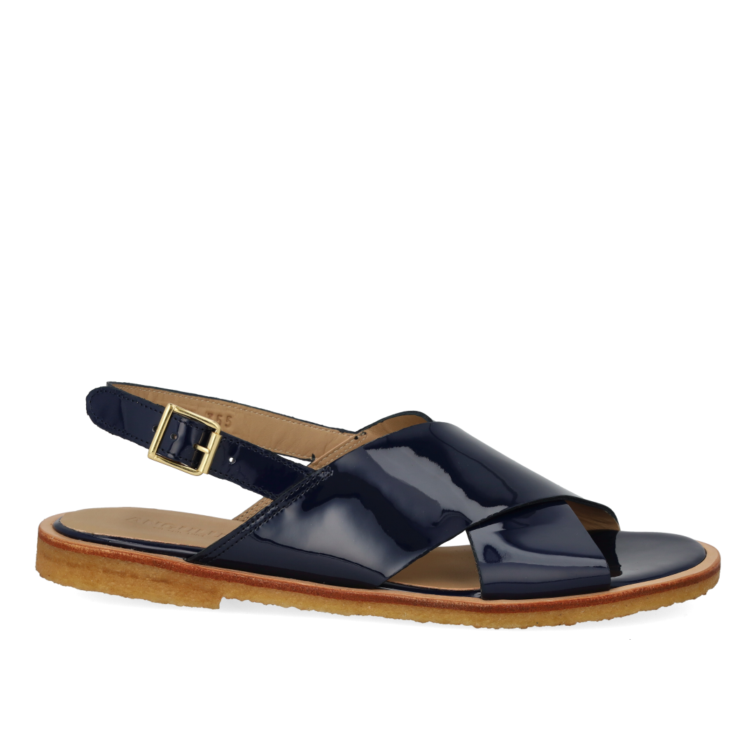 Classic cross sandal