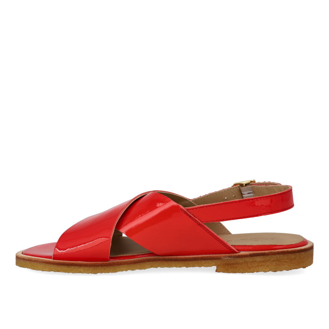 Classic criss-cross sandal