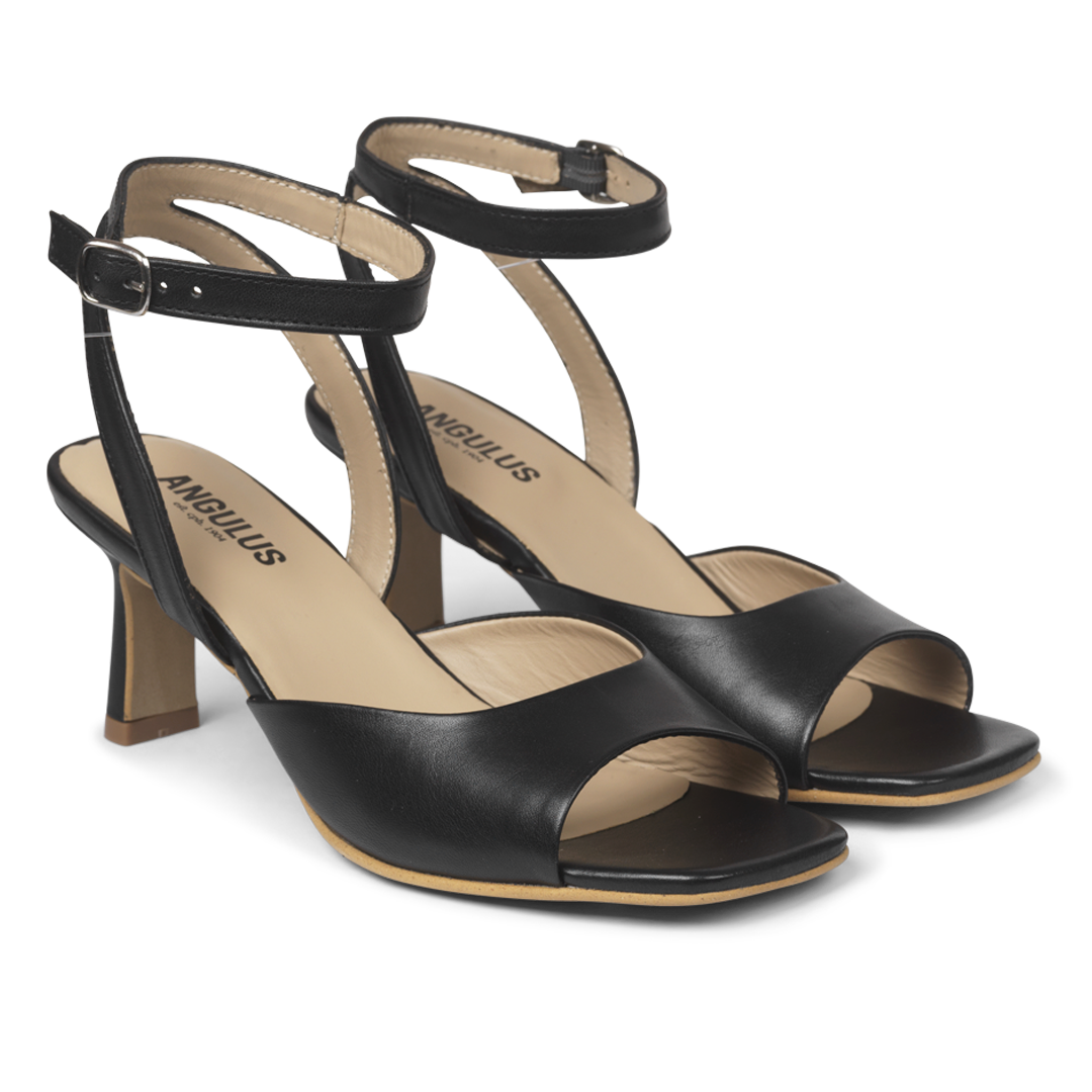 Heeled sandal