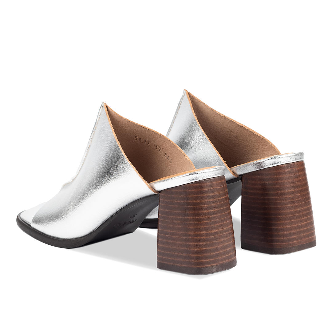 Mule with sculptural heel