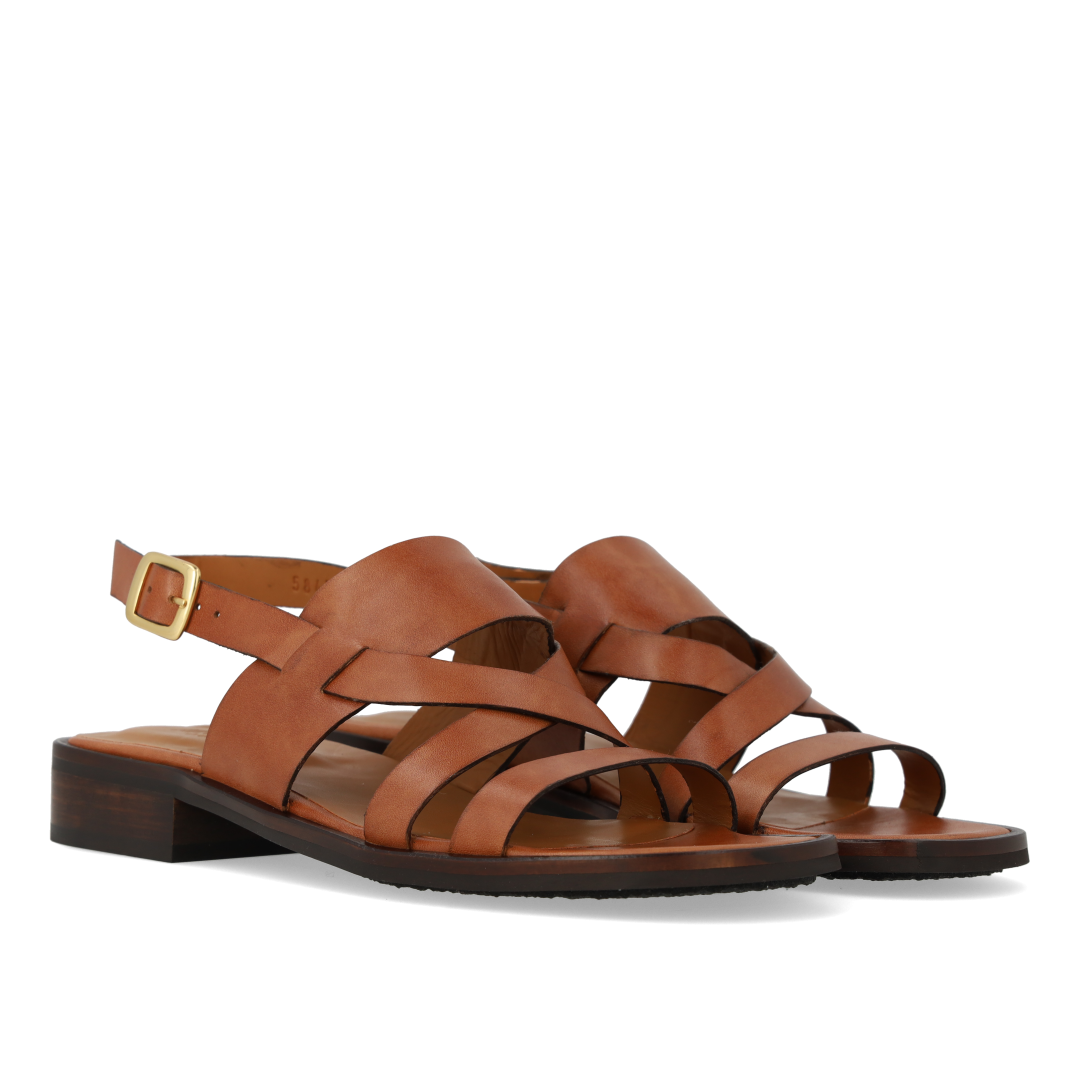Strappy sandal