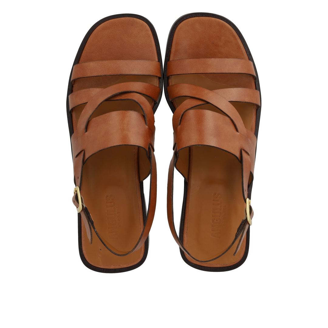 Strappy sandal