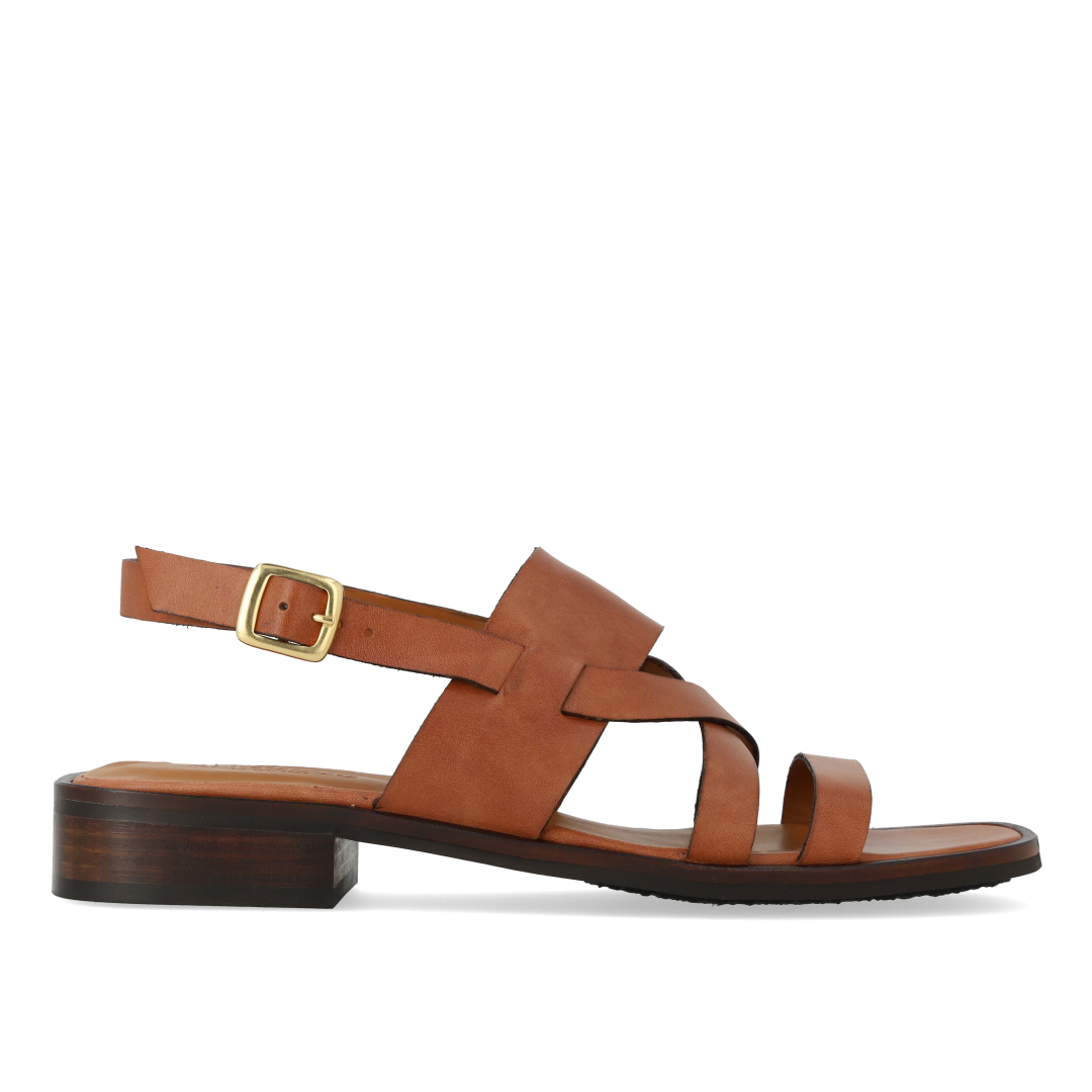 Strappy sandal