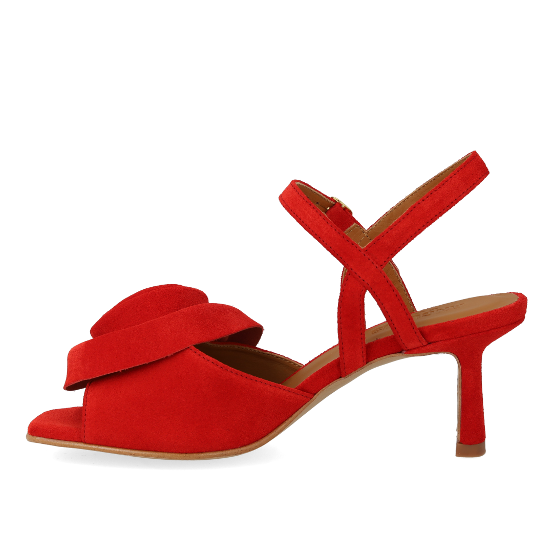 High-Heeled Sandal with voluminous rose detail