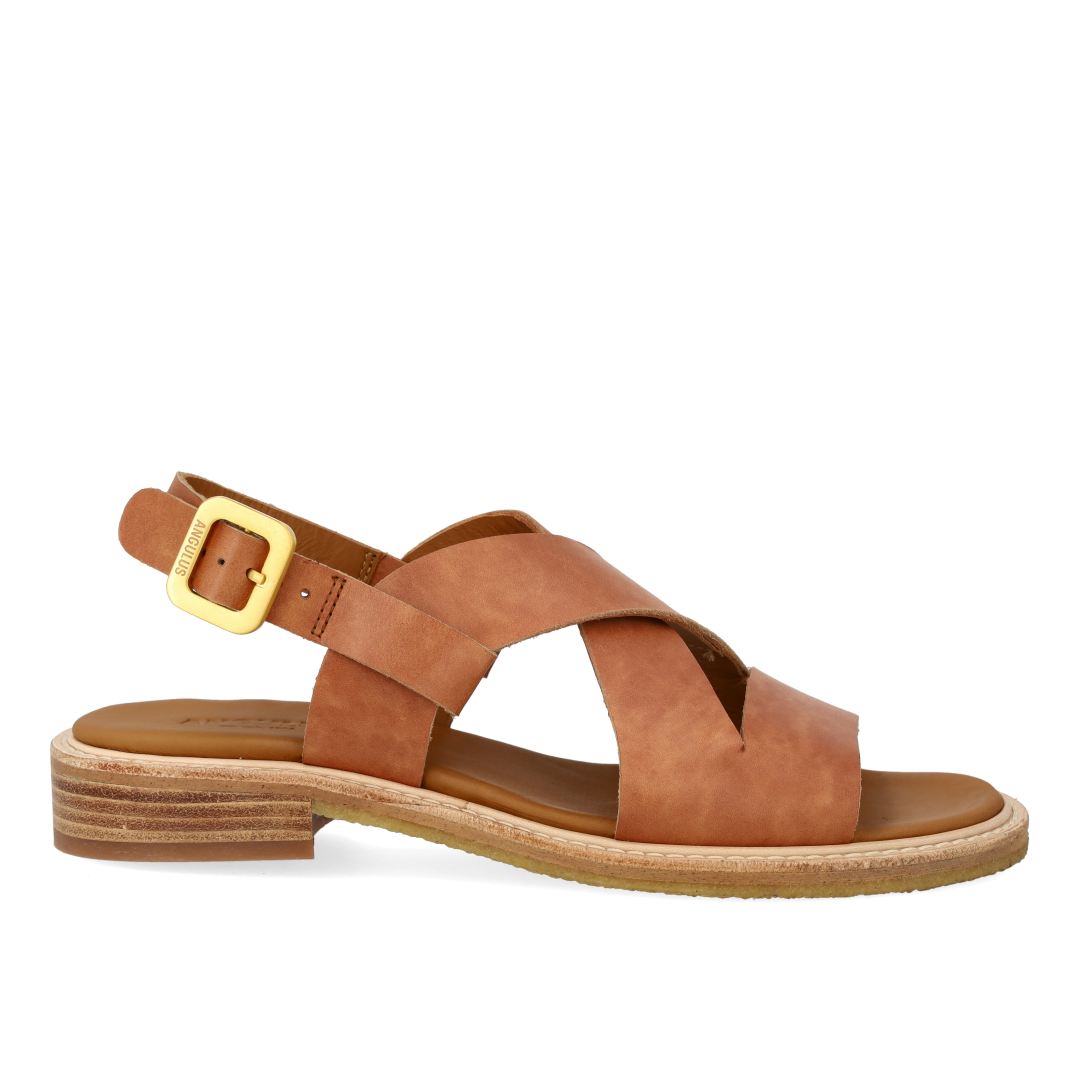 Strap sandal with logo buckle