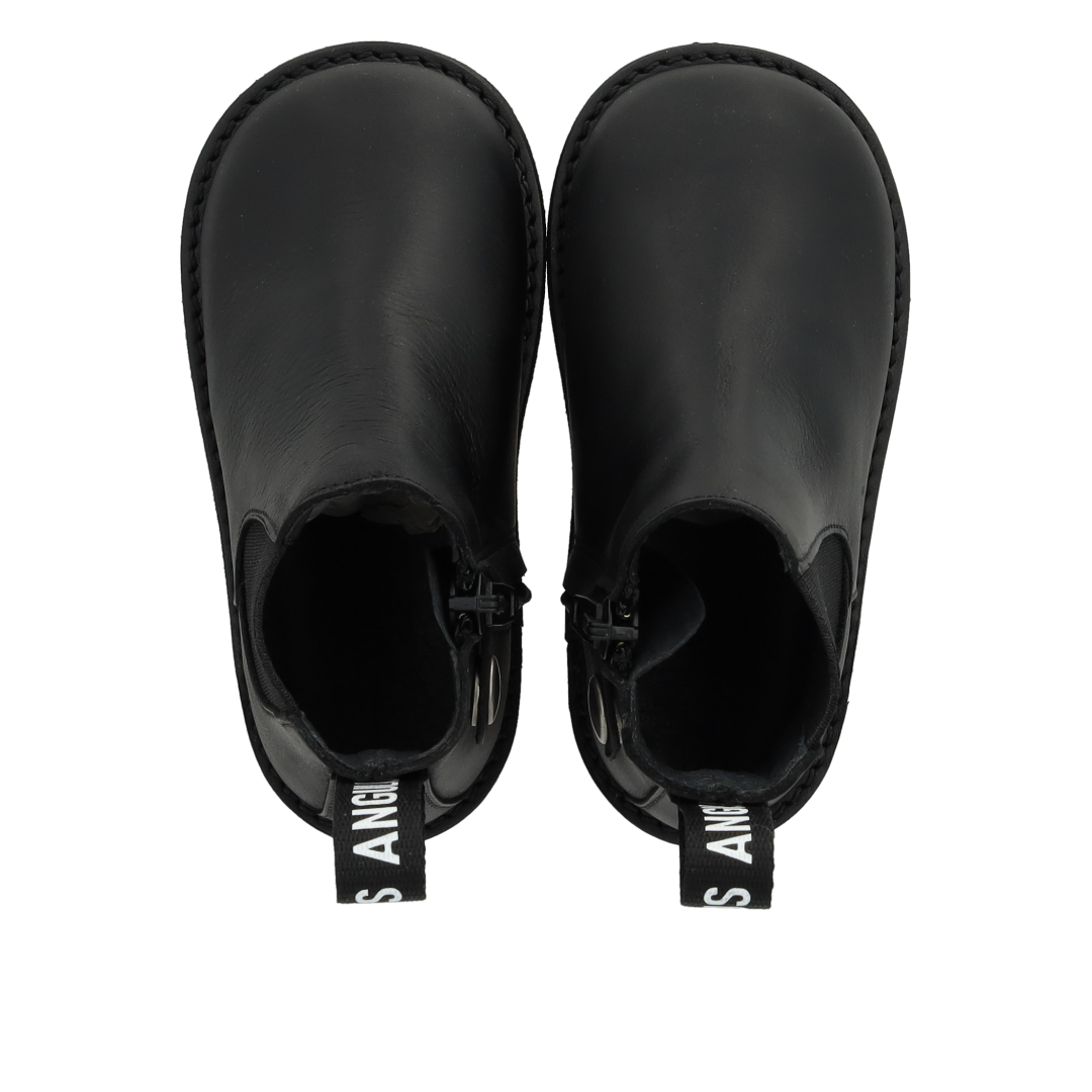 Chelsea Boot with Logo Tape and Zipper