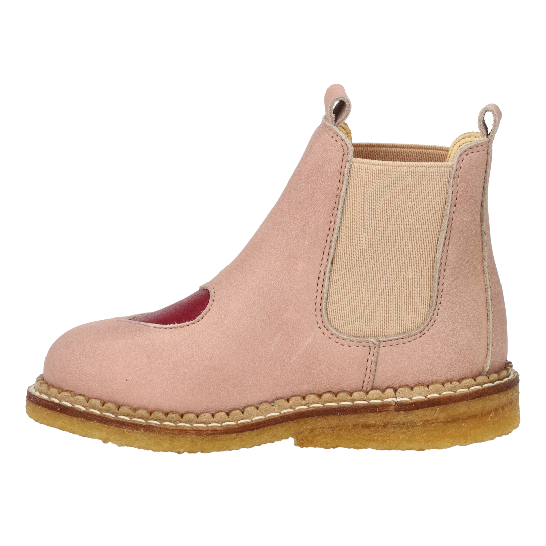 Chelsea Boot With Heart