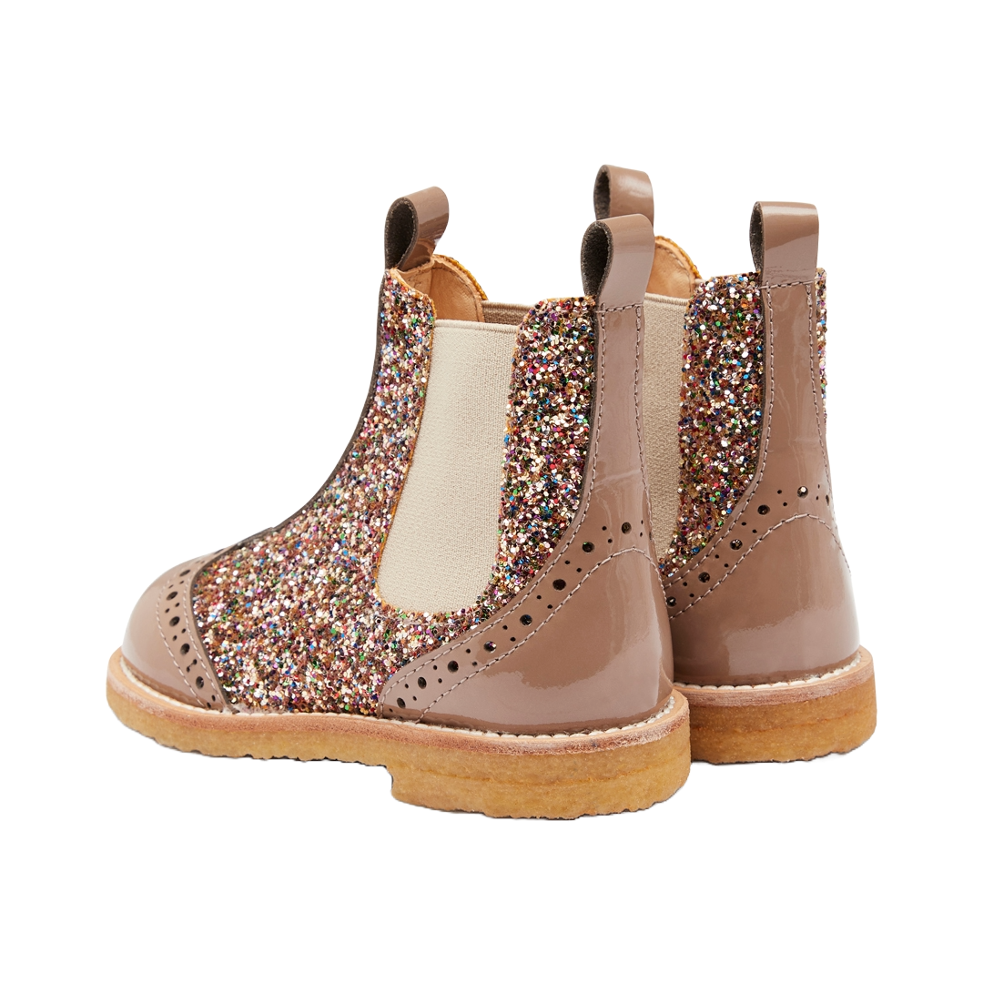 Chelsea boot with glitter and brogue details