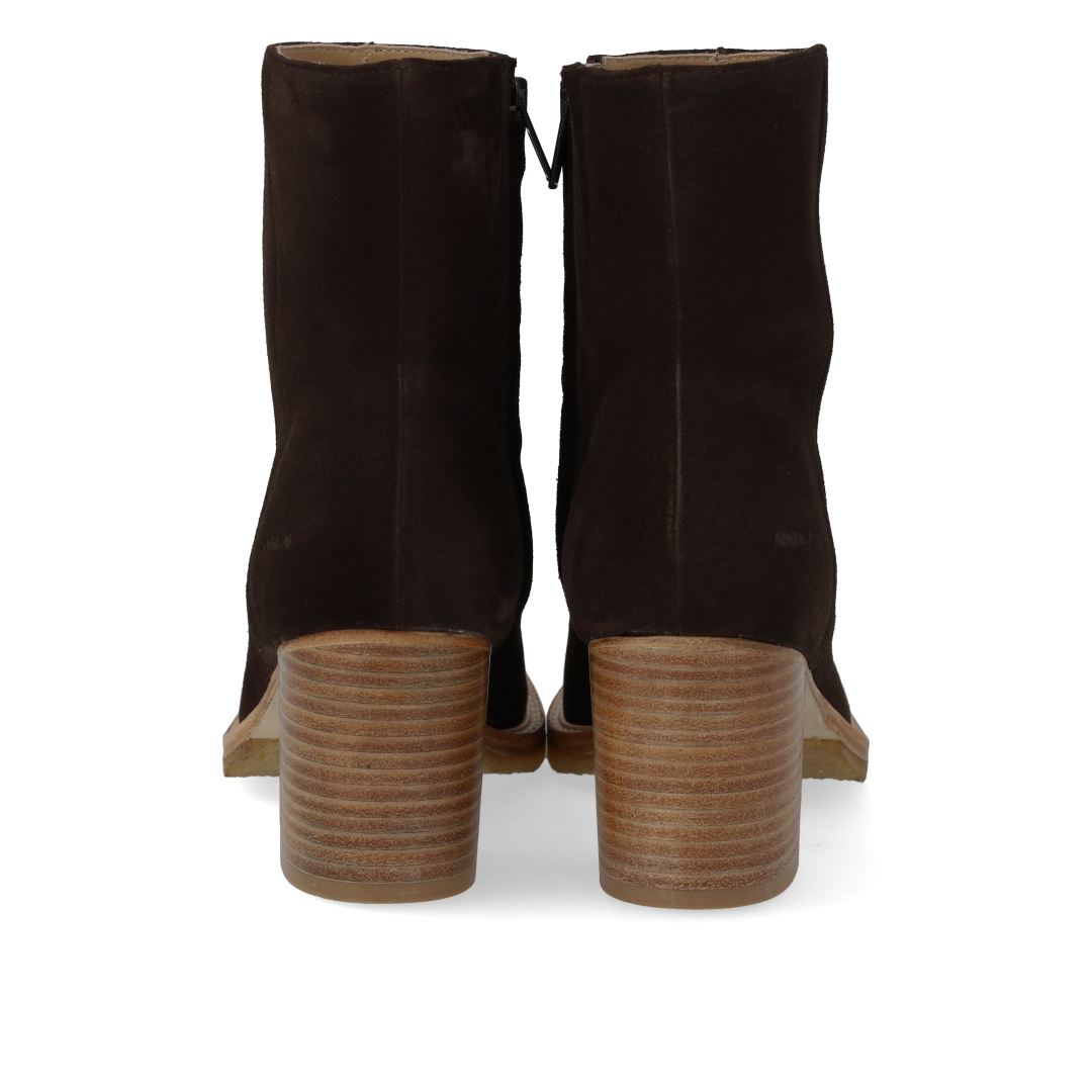 Block-heeled ankle boot with zipper