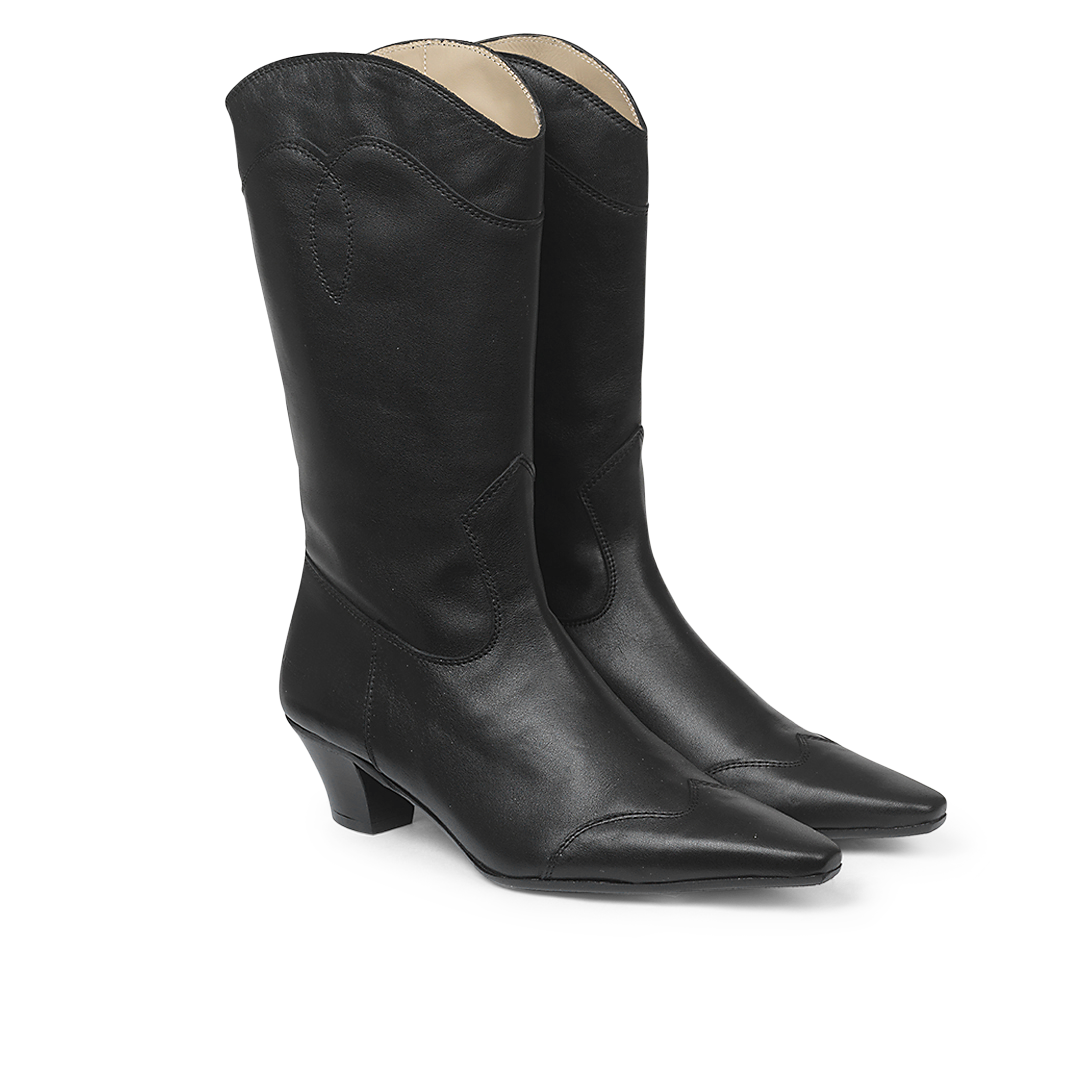 Cowboy boot with zipper