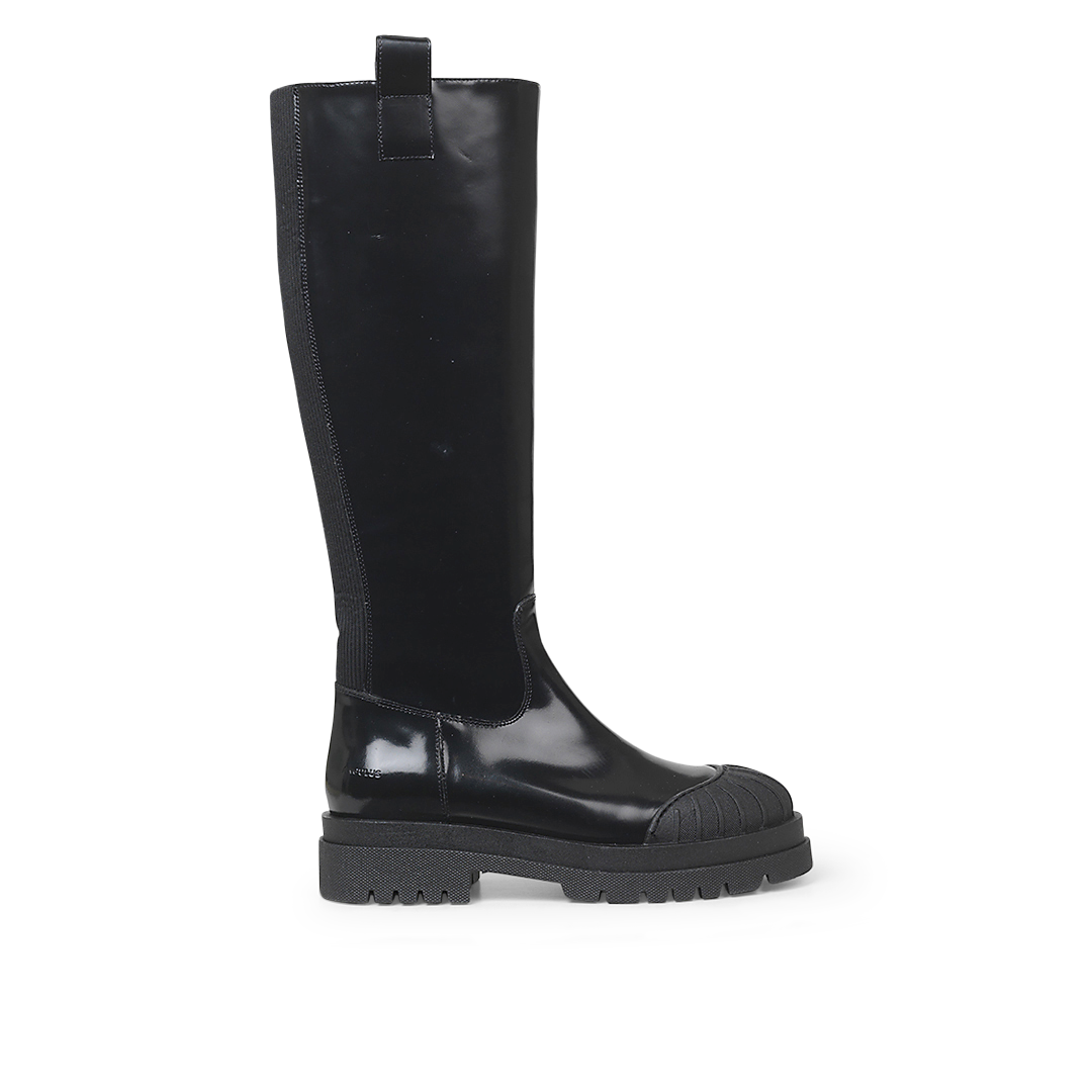 Long Shafted boot with zipper