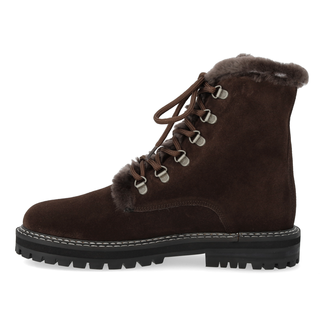 Chunky lace-up boot with soft merino wool lining