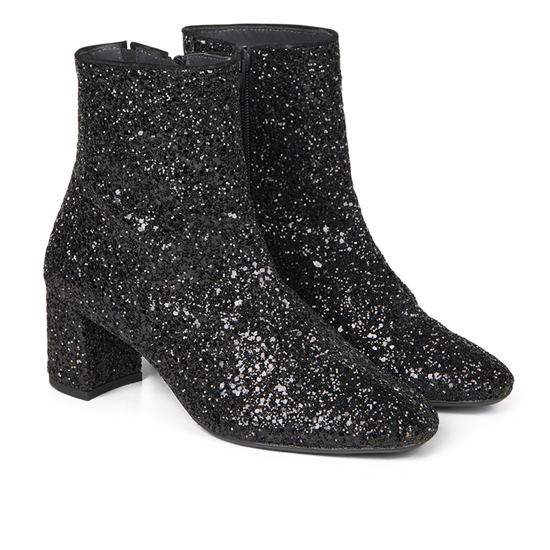 Sparkling glitter boot