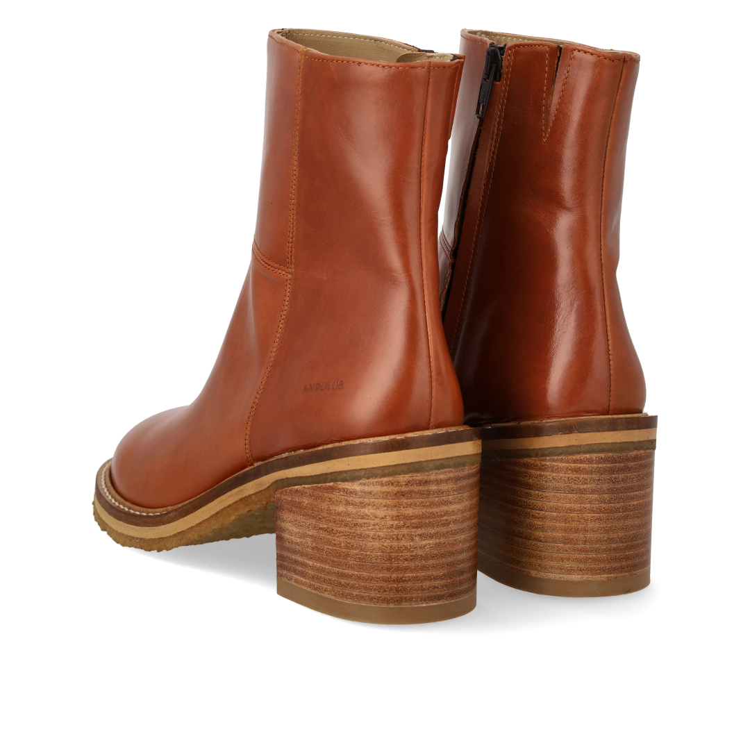 Block-heel ankle boot with zipper