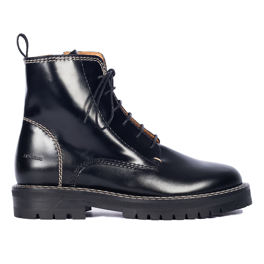 Lace-up boot with decorative contrast stitching