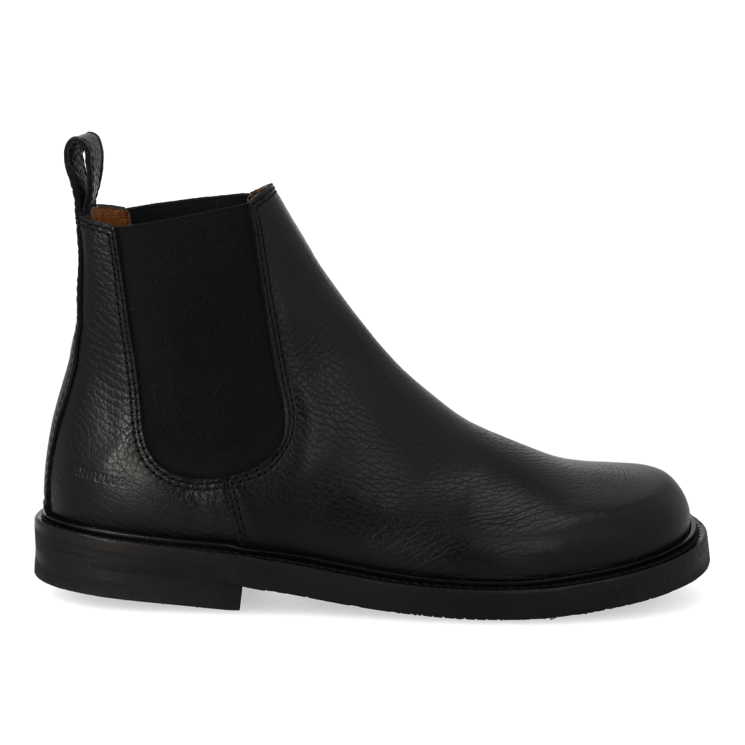 Chelsea boot with wide fit
