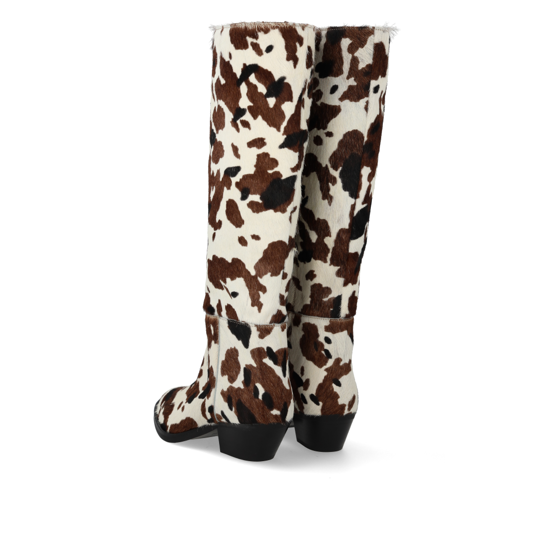 Long Shafted boot in patterned pony-hair