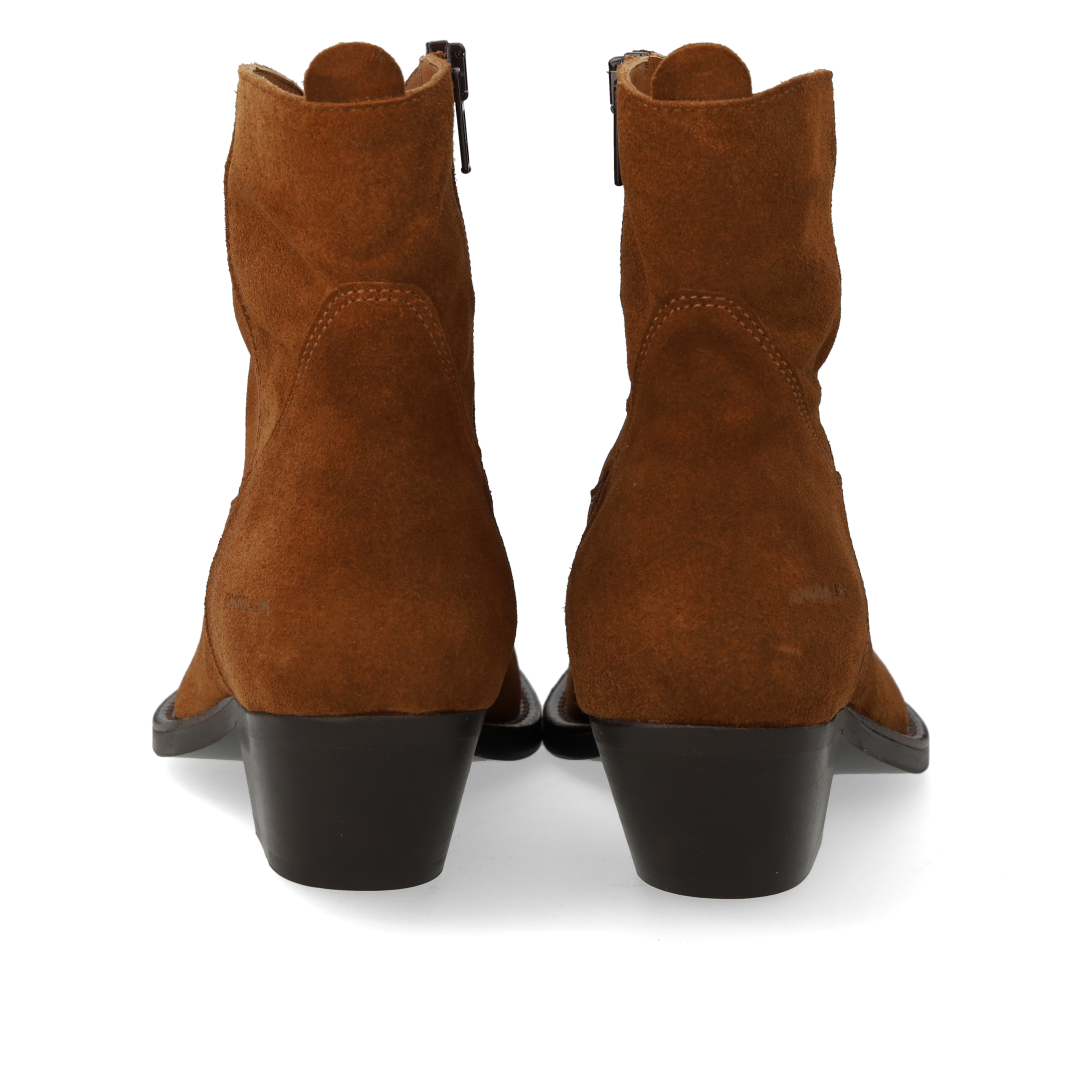 Cowboy boot with decorative stitching