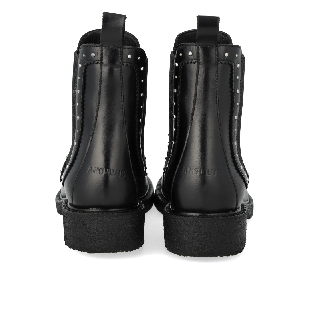 Chelsea boot with decorative silver studs