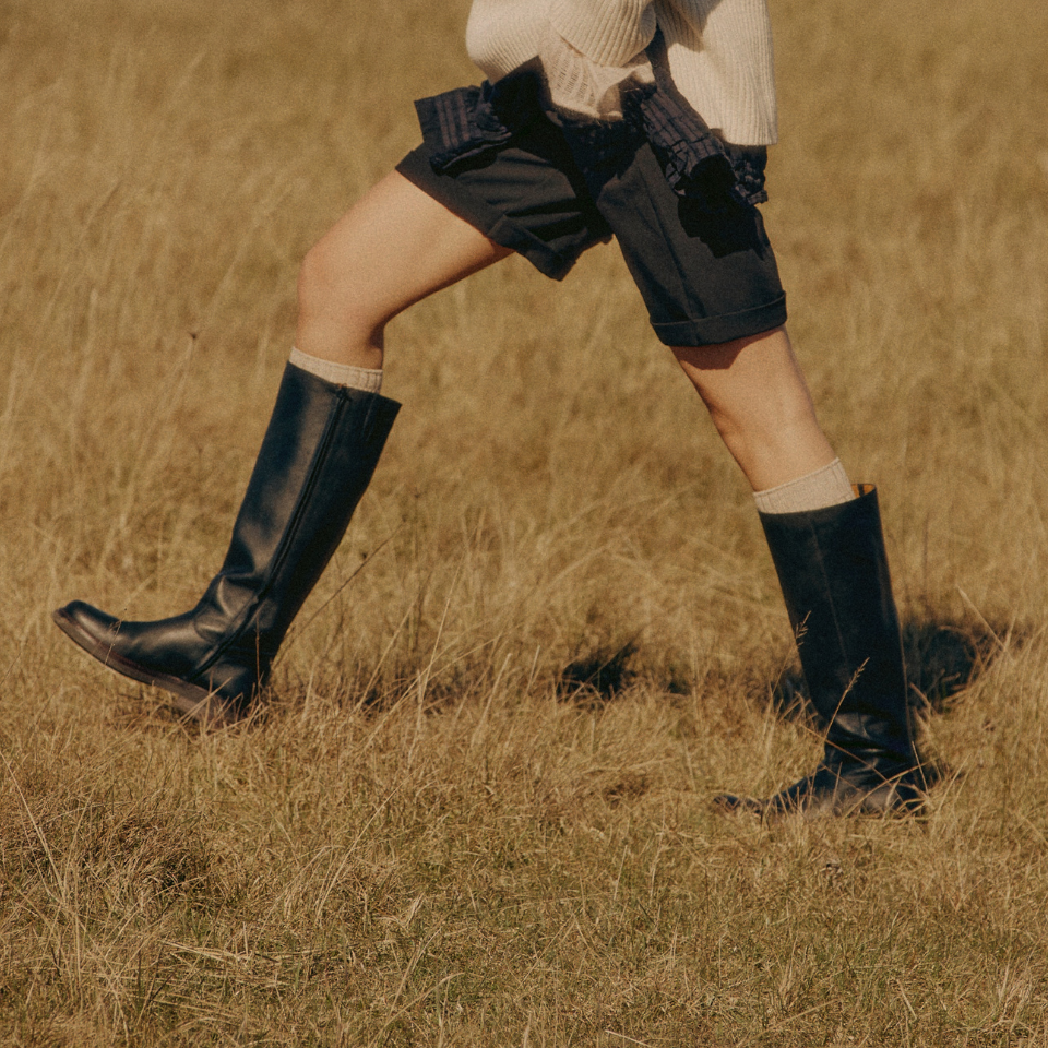 Long Shafted boot