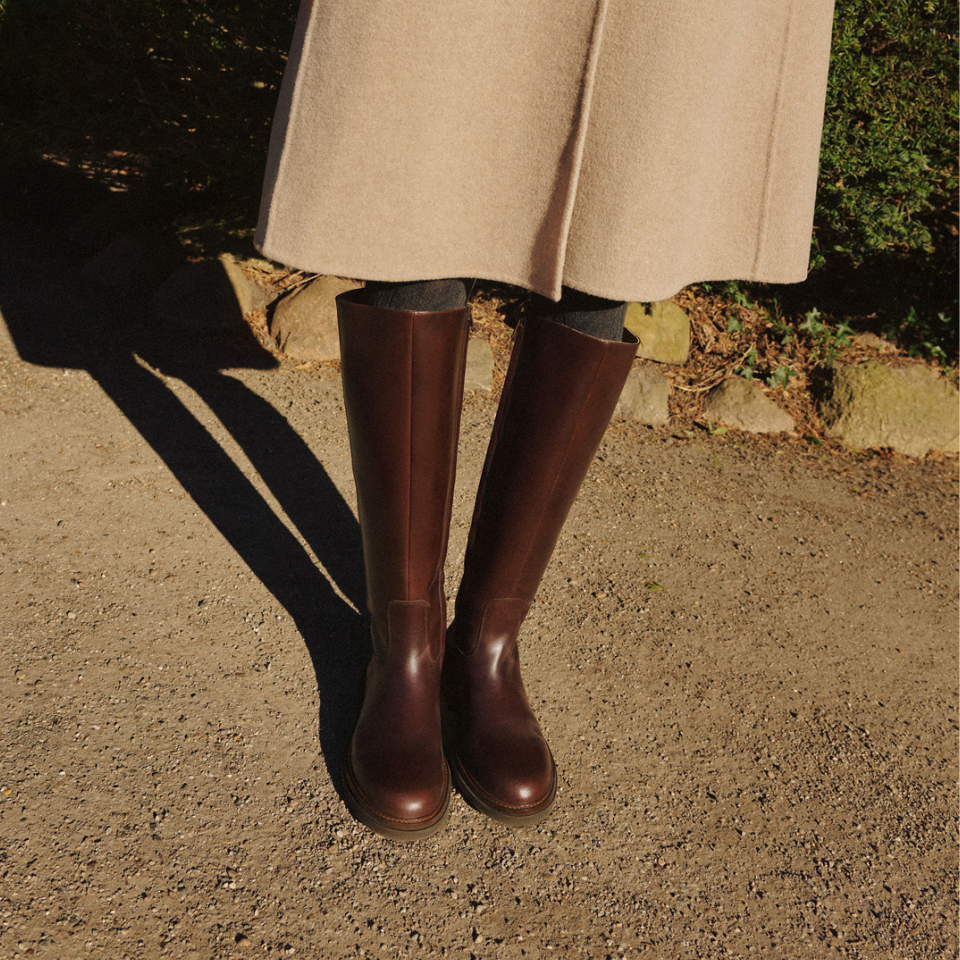 Long shafted boot