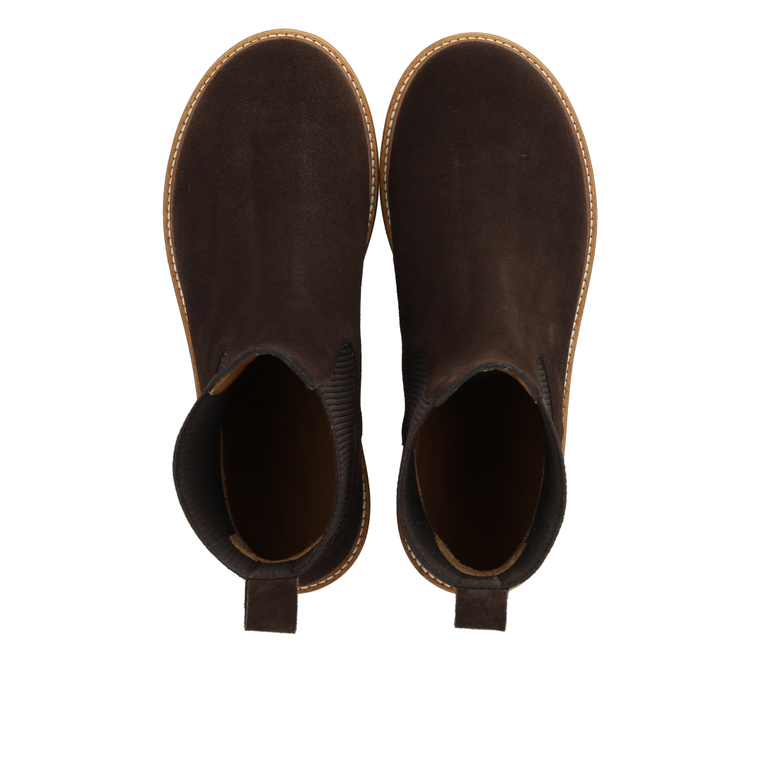 Chelsea boot with wide fit