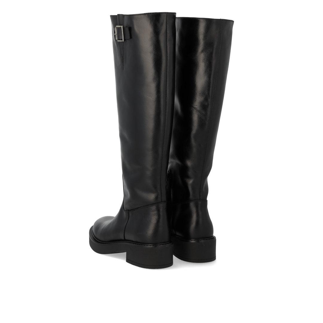 Long Shafted boot with buckle detail