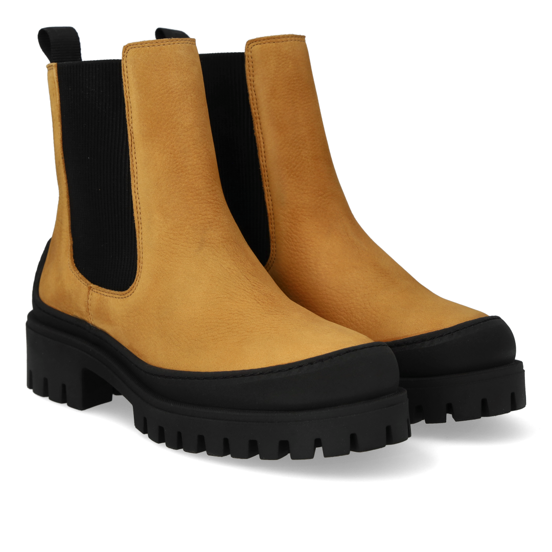 Chelsea boot
