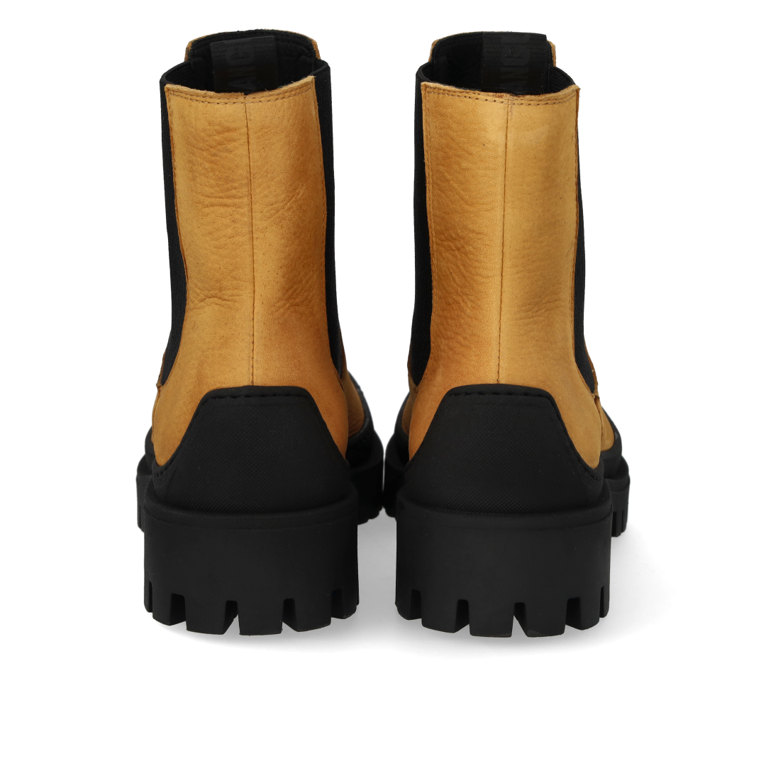 Chelsea boot