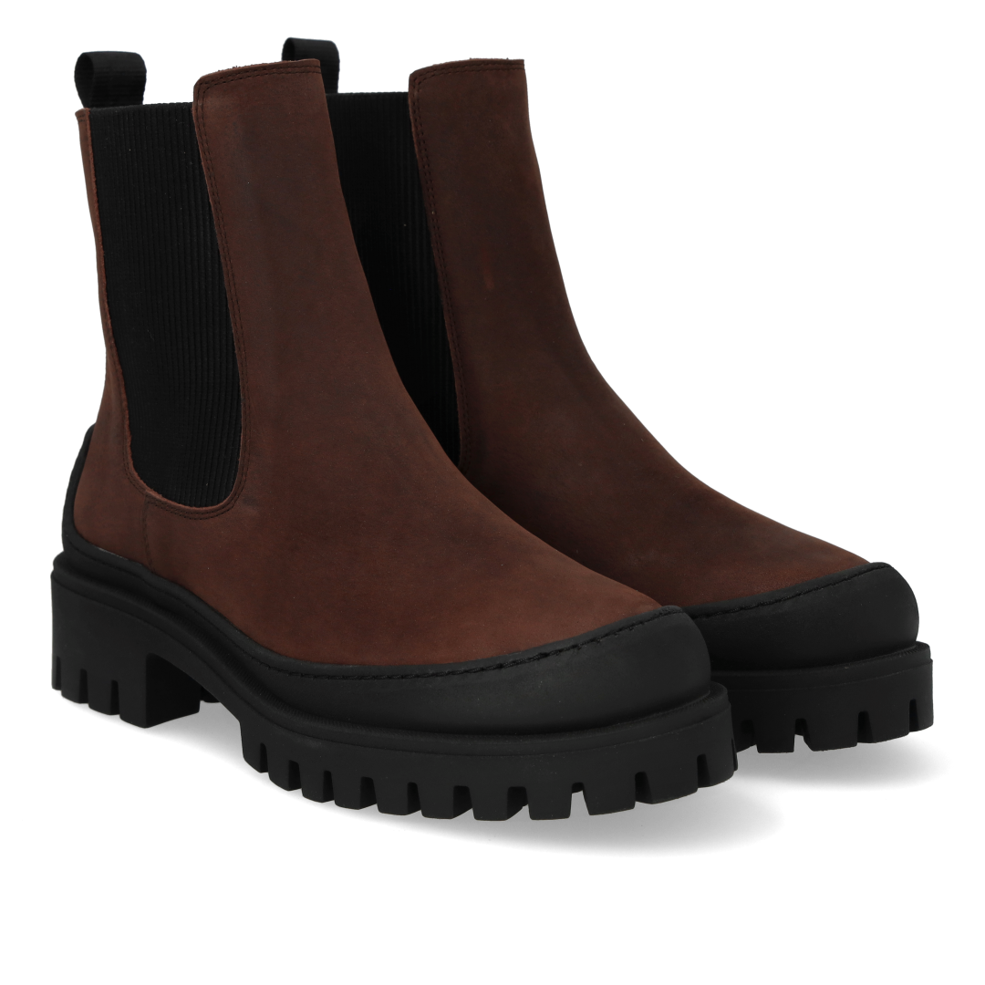 Chelsea boot