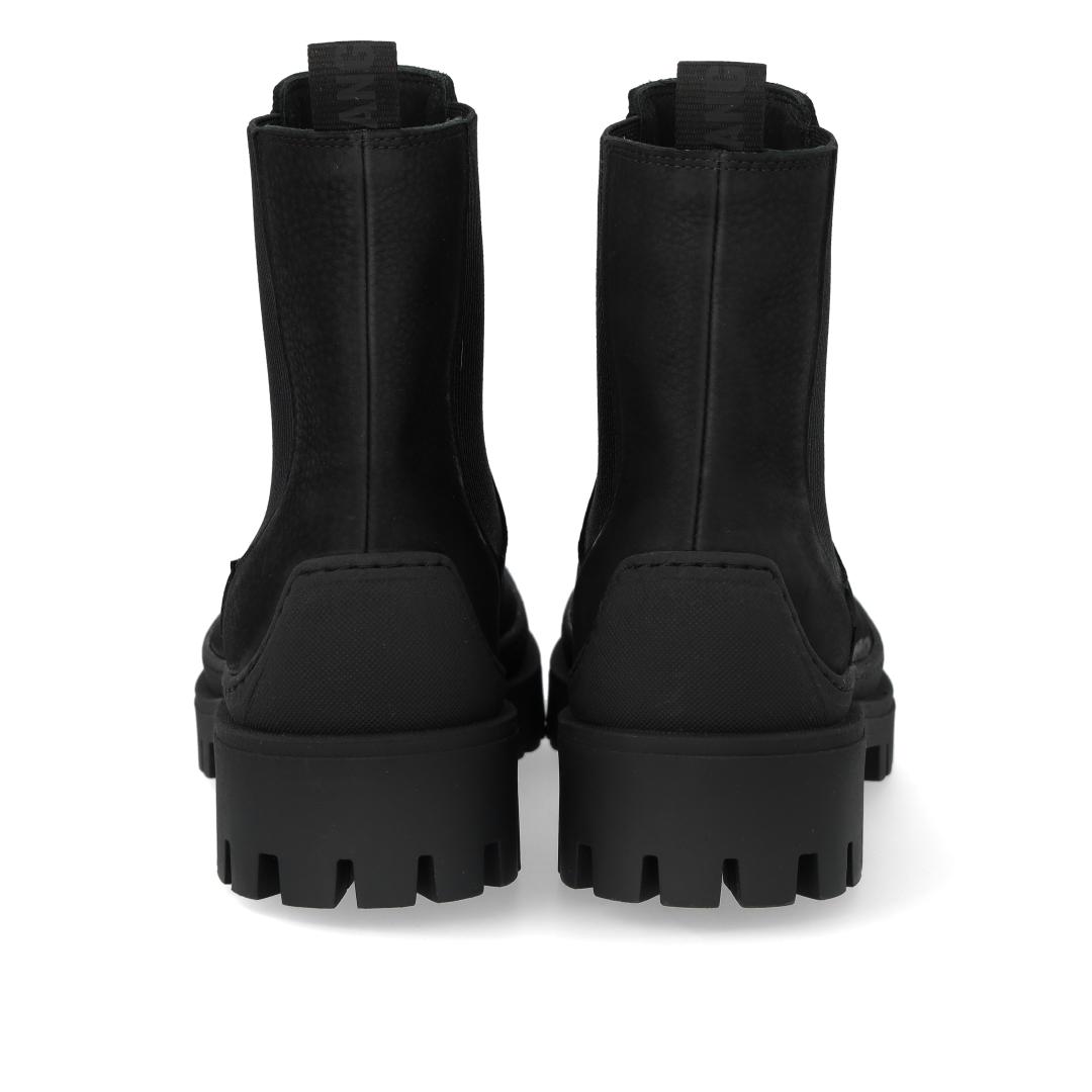 Chelsea boot