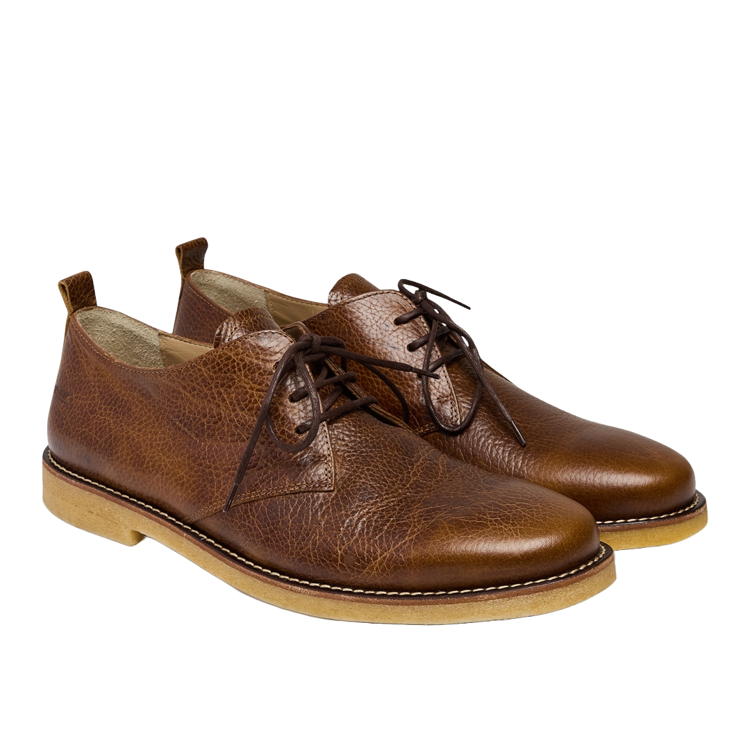 Lace-up shoes