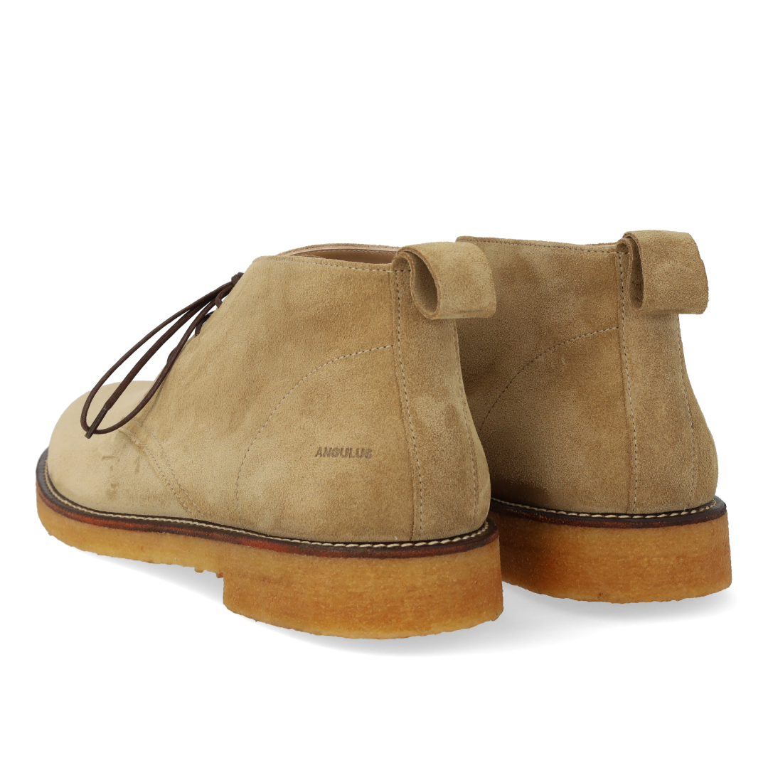 Classic desert boot
