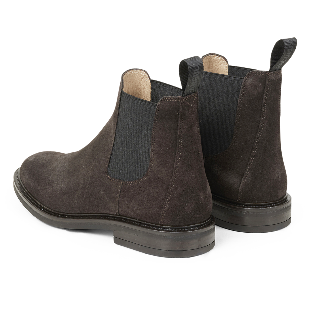 Classic chelsea boot
