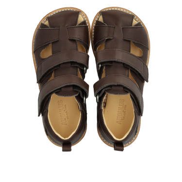Sandal with velcro closure