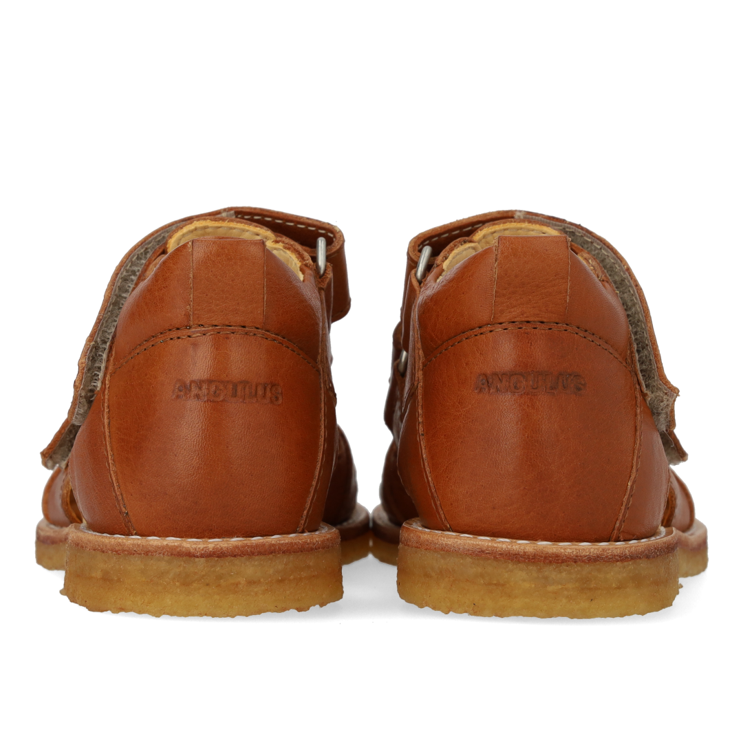 Toddler sandal with velcro closure