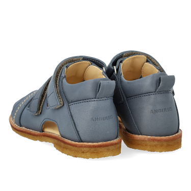 Starter sandal with velcro closure