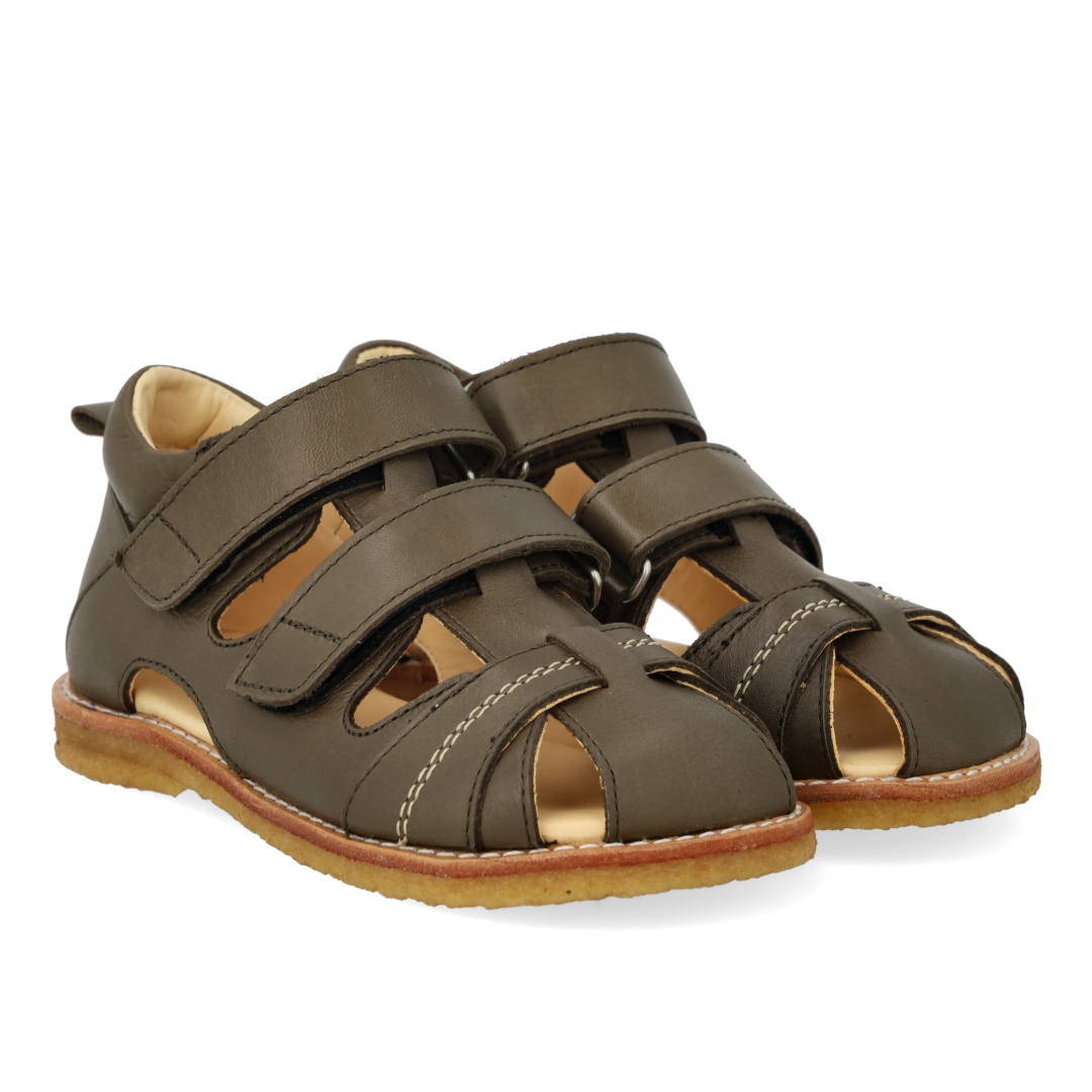 Toddler sandal with velcro closure