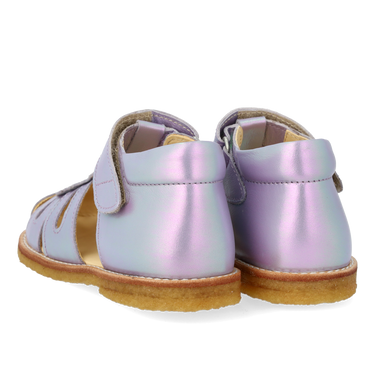 Starter sandal with velcro closure